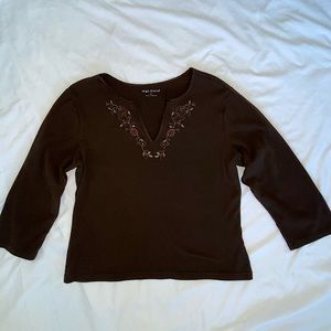 y2k quarter sleeve with floral detailing